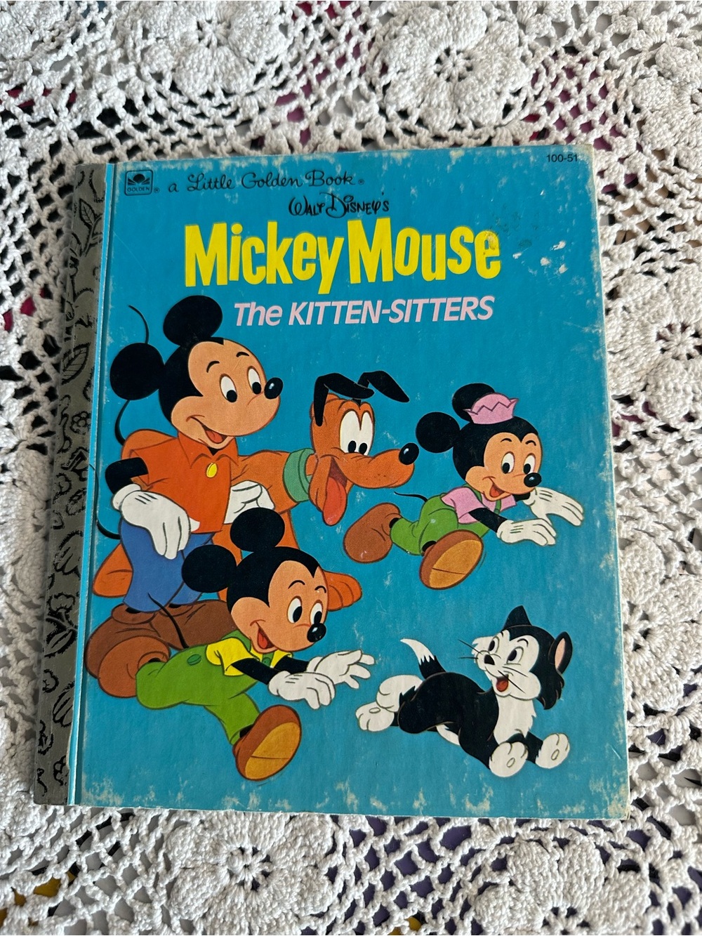 Vintage 1976 Walt Disney Mickey Mouse The Kitten-Sitters Little Golden Books